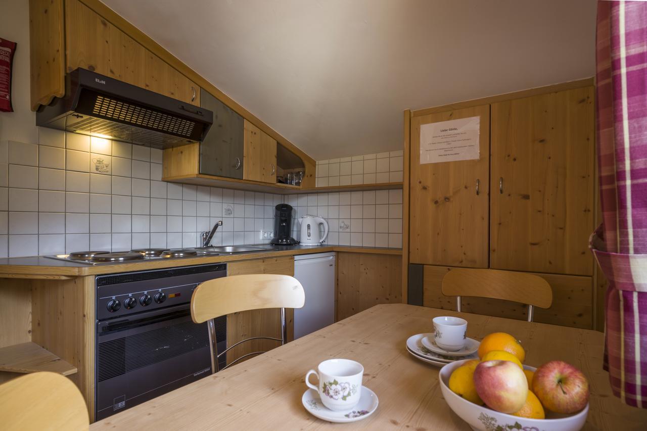 Landhaus Casper แกร์ลอส ภายนอก รูปภาพ